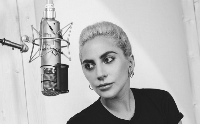 Lady Gaga anuncia nuevo single y mini gira