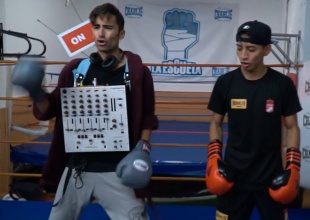 ¡Álex Manga se lanza al ring de boxeo!