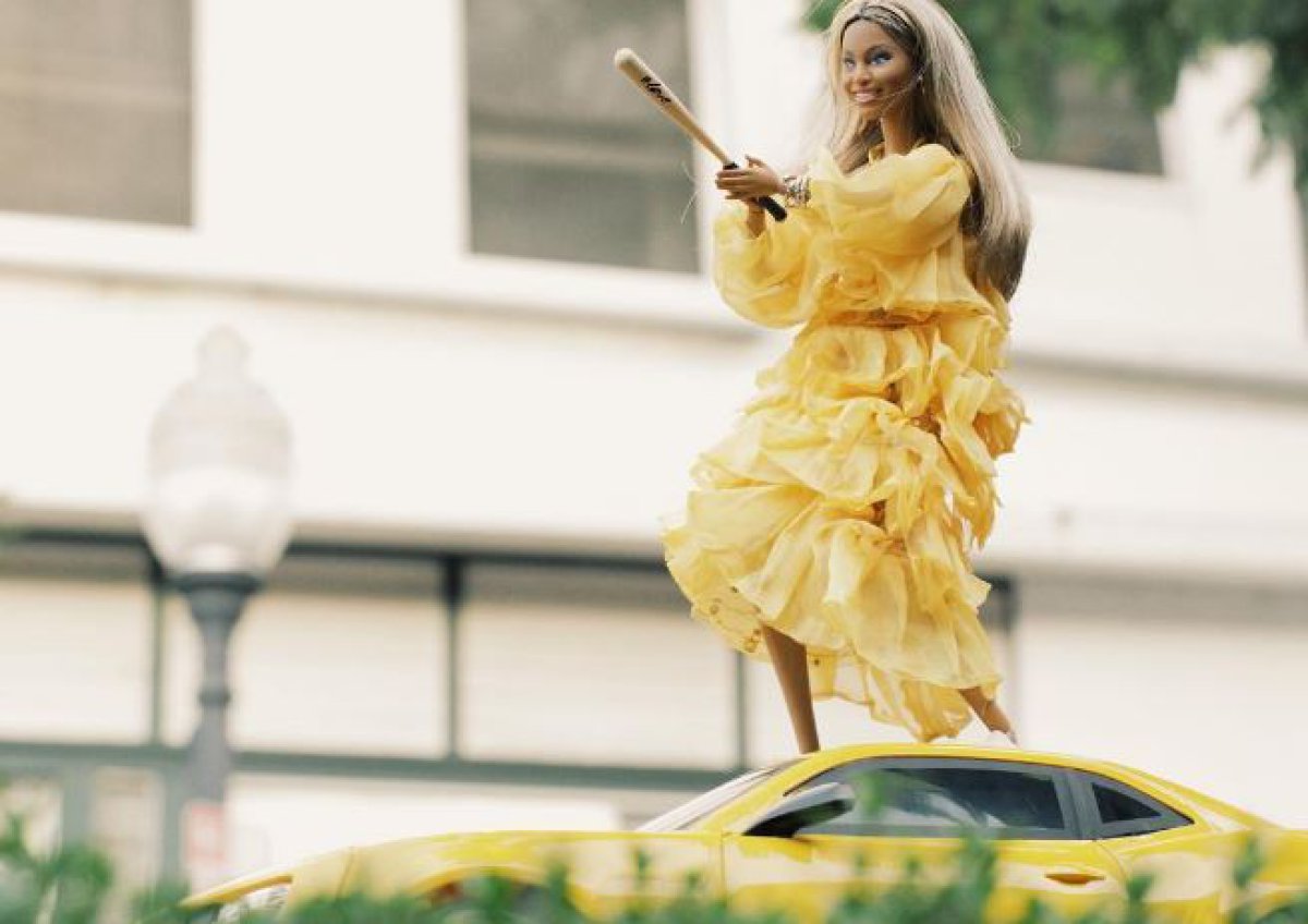 Visto en Instagram: los estilimos de Beyoncé en una Barbieyoncé