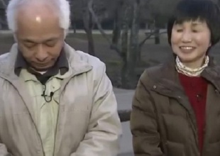 Un japonés rompe 20 años de silencio hacia su mujer en la TV