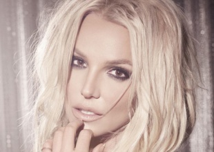 Neiked + Britney Spears = ¡temazo!
