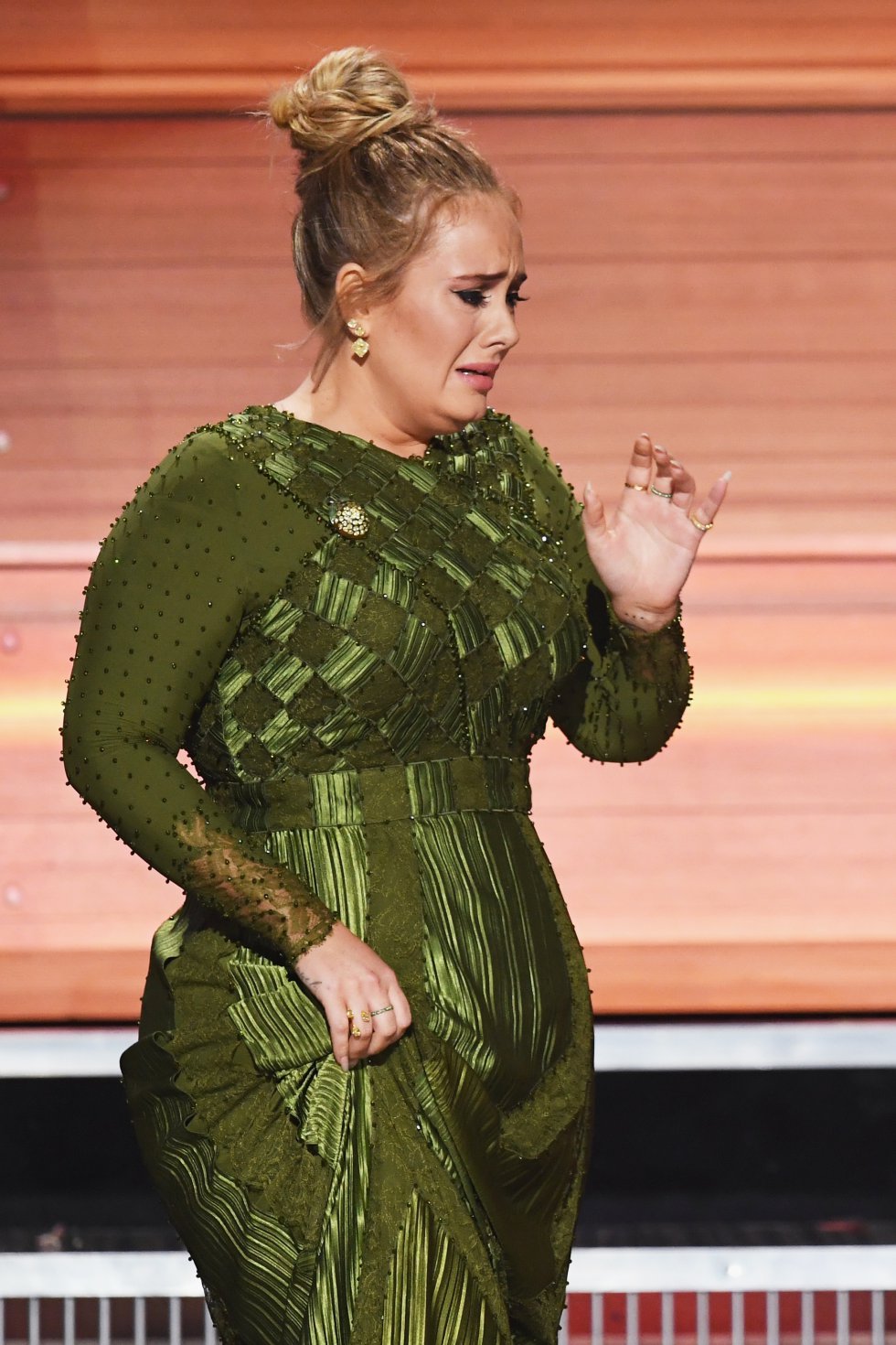 15 fotos que resumen la gran noche de Adele en los Grammy
