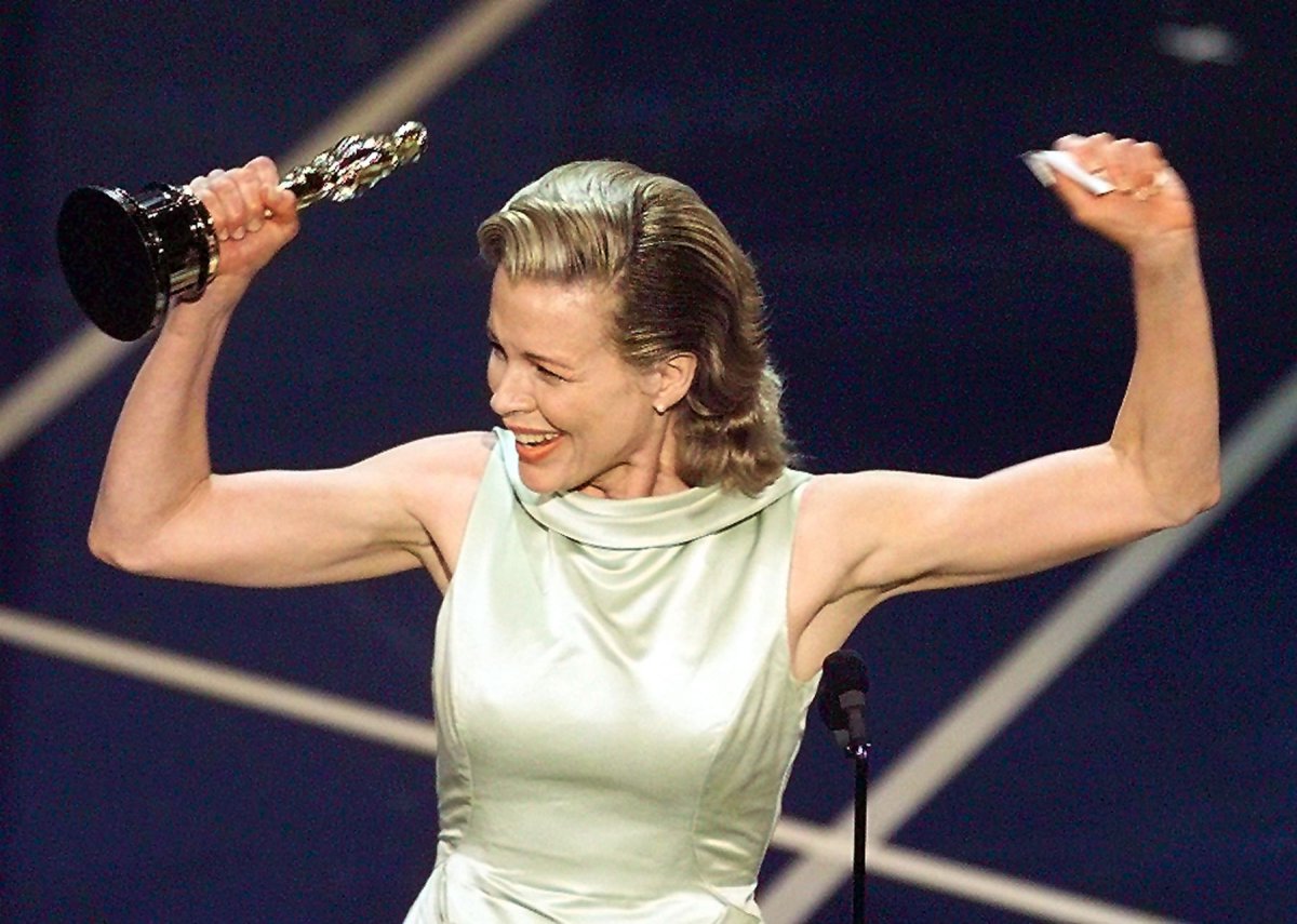 20 fotos de los Oscar de los 90 que te harán suspirar fuerte
