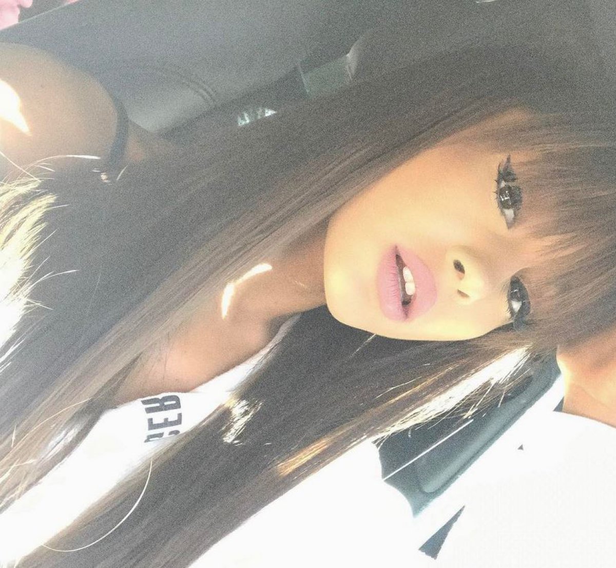 10 fotos que demuestran que Ariana Grande no necesita coleta