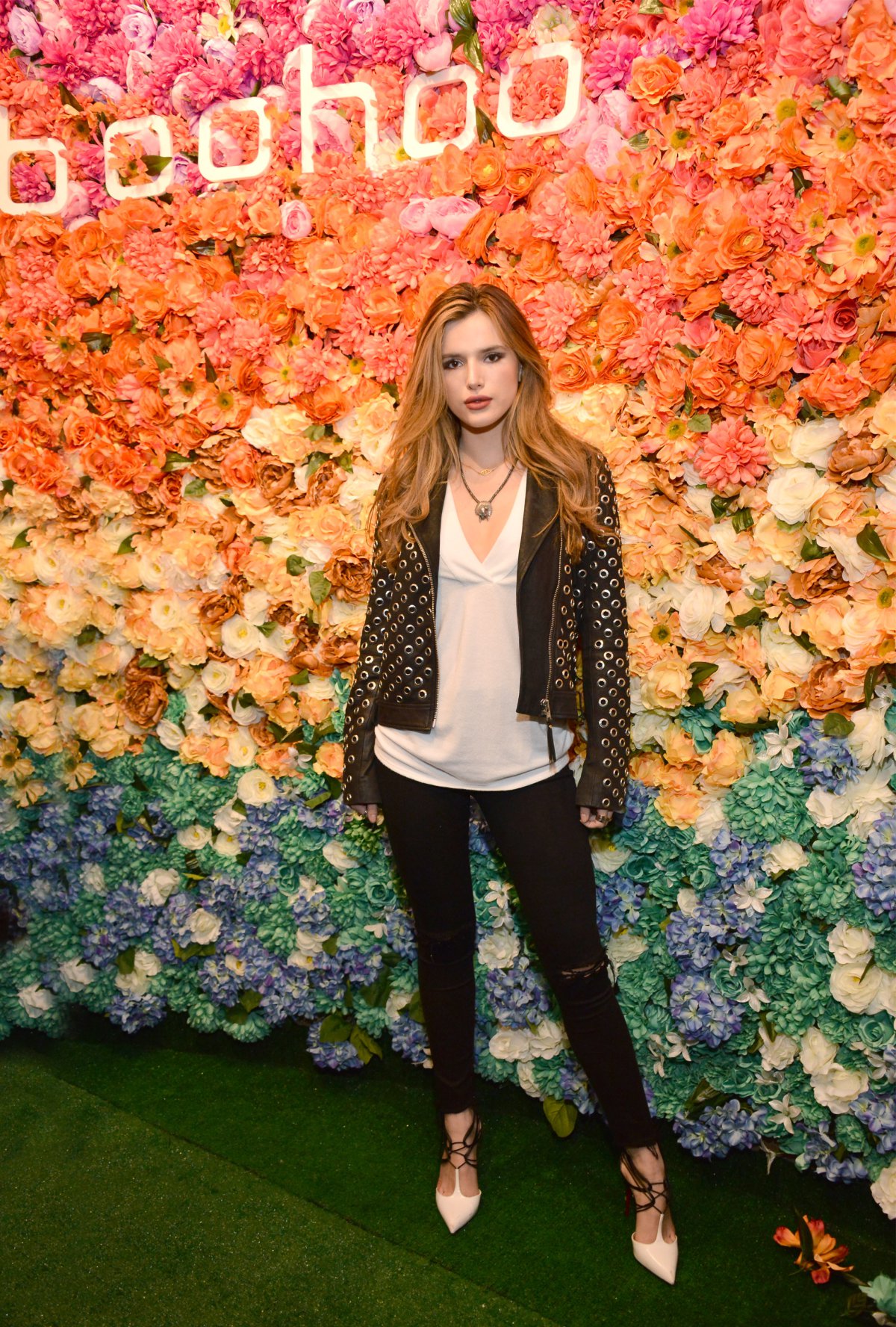 Diez datos que no conocías de Bella Thorne