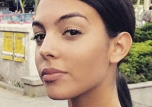Estas fotos demuestran que la novia de CR7 es perfecta para su nuevo trabajo