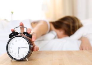 Dormir más el finde… ¡puede ser malo para tu salud!