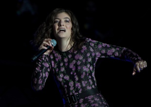 El nuevo videoclip de Lorde es una oda a los jóvenes diseñadores