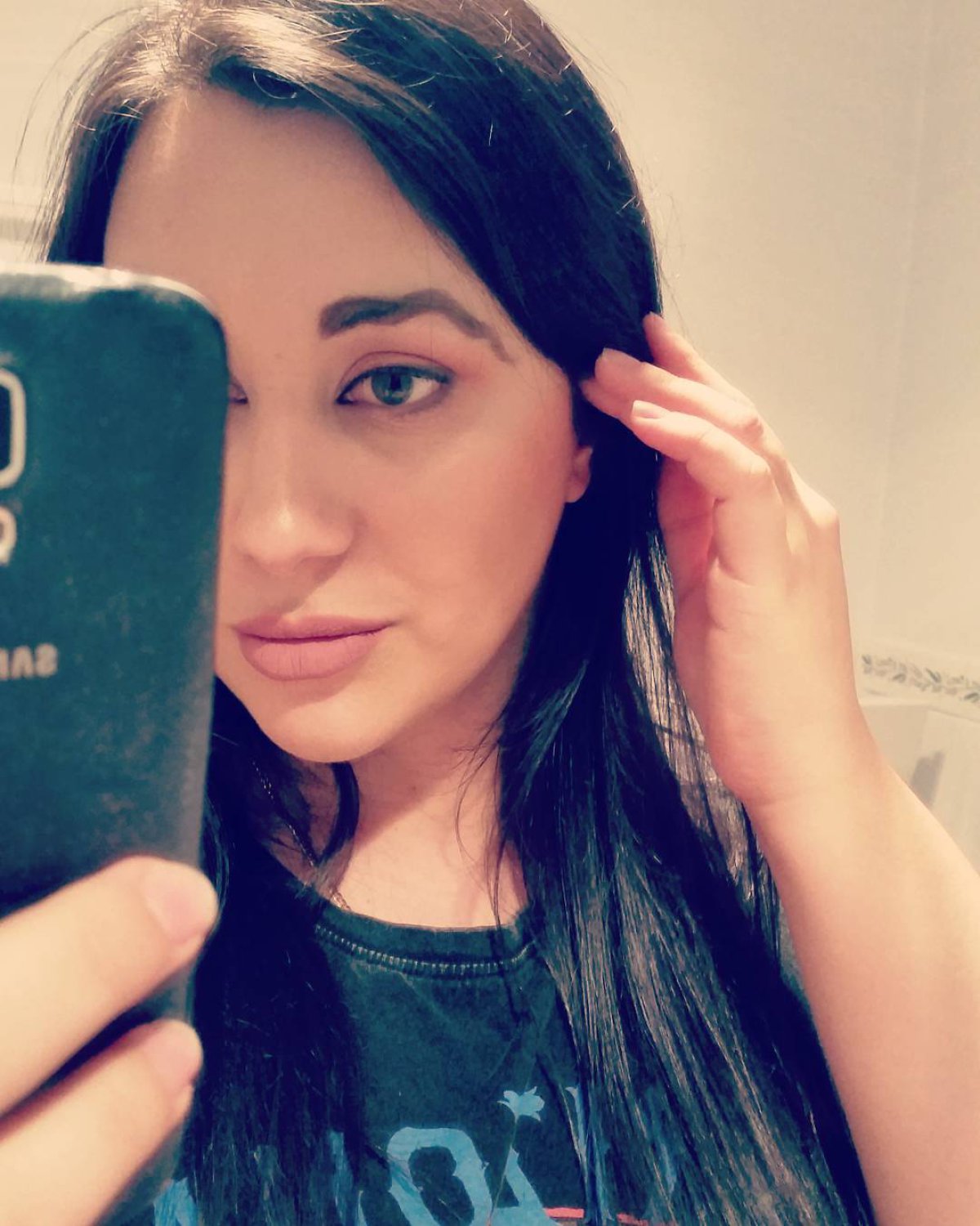 Cejas onduladas