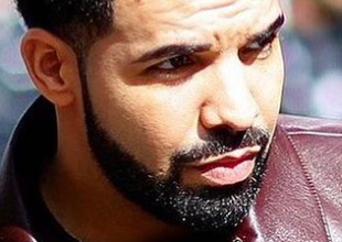 Drake se tatúa el retrato de un famosísimo actor