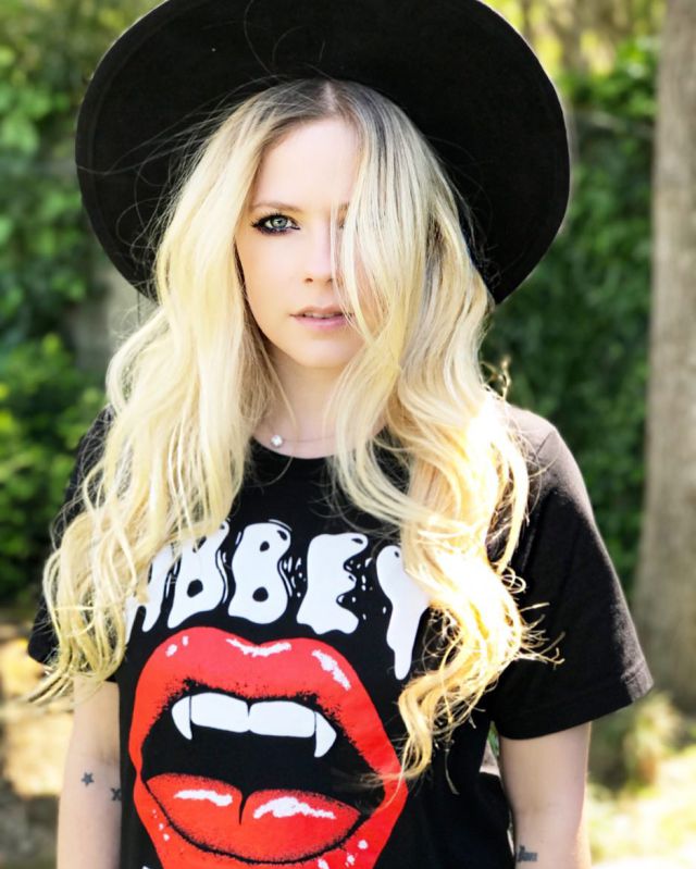 Avril Lavigne es la celebrity más peligrosa (lo dice un estudio)