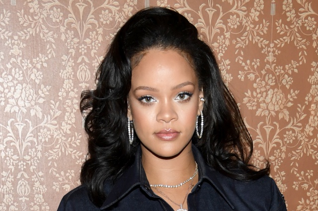 Rihanna y Kaia Gerber comparten estilismo, ¿quién lo lleva mejor?
