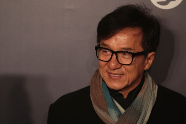 China, conmocionada por la confesión de la hija de Jackie Chan