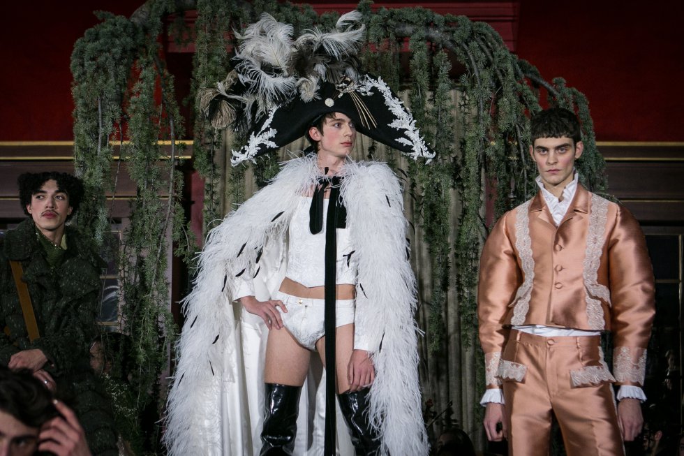 Brisa Fenoy, Mario Vaquerizo y otros 8 momentazos de la Semana de la Moda de Madrid