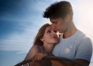 Tráiler en exclusiva de Amor a Medianoche, la nueva película de Bella Thorne