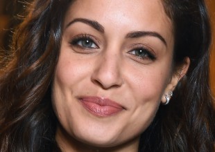 Hiba Abouk se une a la lista de famosas que posan sin maquillaje