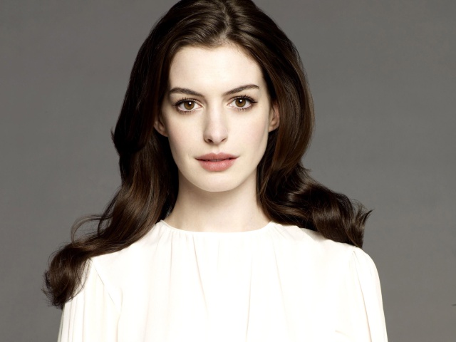 Anne Hathaway se adelanta a las críticas por su 'nuevo' físico