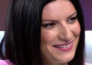 Laura Pausini “saca del armario a Toñi Moreno” y esta es su respuesta
