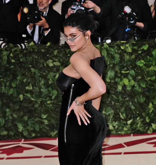 ¿Pondrá de moda Kylie Jenner su outfit más extremo?