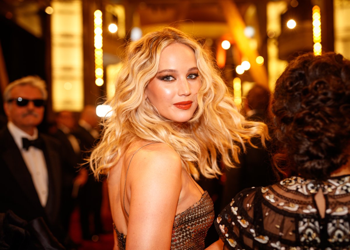 Rihanna, Katy Perry y otros artistas que abandonaron el instituto