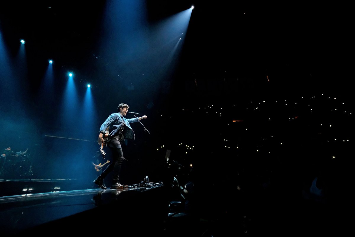 20 imágenes y canciones que reflejan la evolución de Shawn Mendes