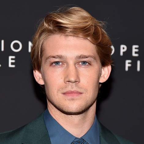 Por fin Joe Alwyn hizo público su Instagram