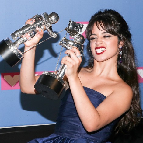 Camila Cabello y Cardi B despuntan en unos MTV VMAs dominados por las mujeres