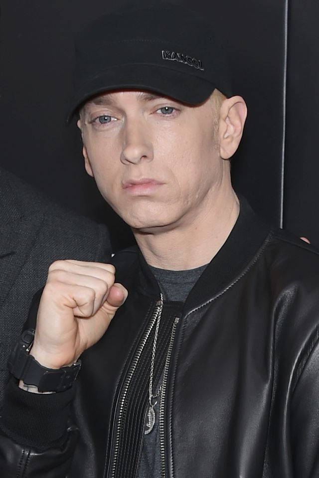 Eminem le pone la música a Venom