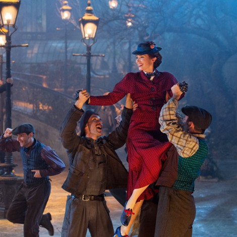 Emily Blunt nos convence en el nuevo tráiler de El Regreso de Mary Poppins