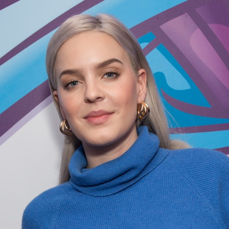 Anne-Marie, la solista que conquista a cualquier artista
