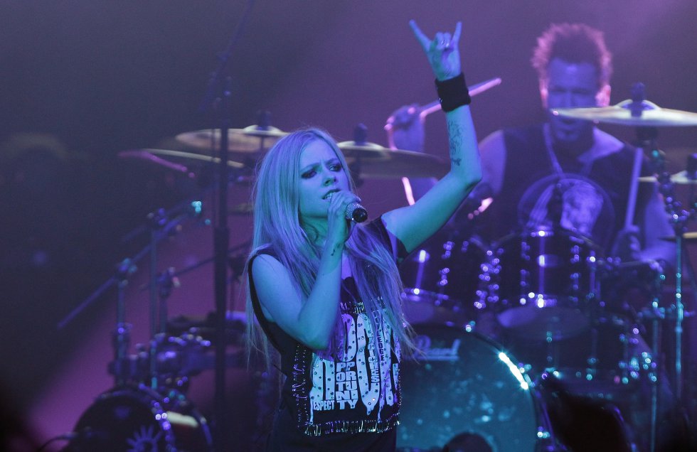 Avril Lavigne. Rock and Roll