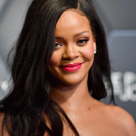 Rihanna y otros artistas que denunciaron a sus padres (y viceversa)