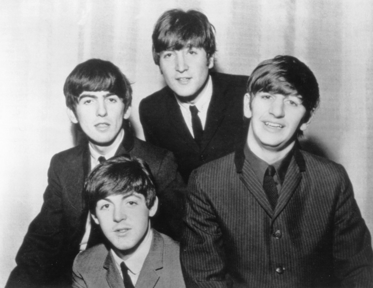 1. The Beatles (321.000 copias)
