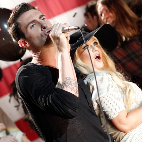 Christina Aguilera podría aparecer por sorpresa en la Super Bowl de Maroon 5
