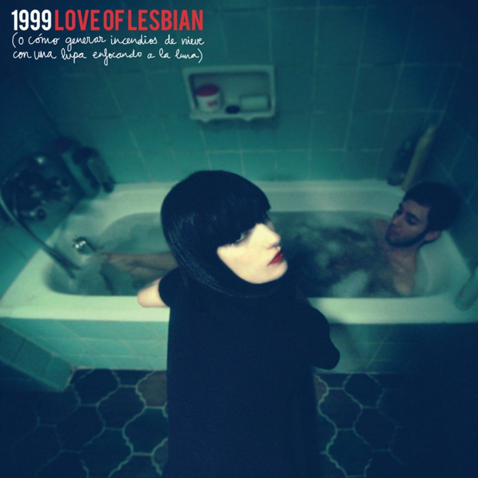 Love of lesbian. 1999 (o cómo generar incendios de nieve con una lupa enfocando a la luna)