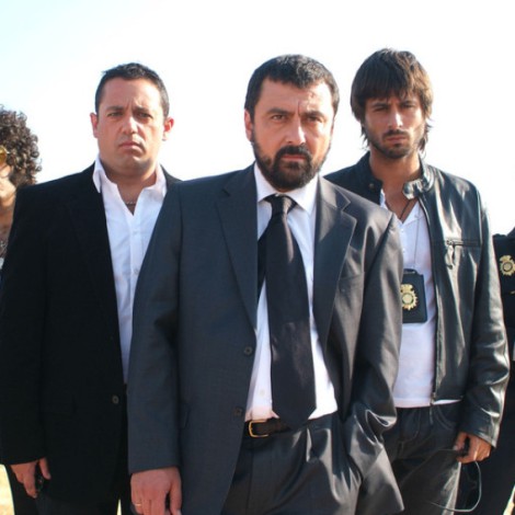 Nacidos en los 90, ¿sabéis quién cantaba la sintonía de vuestra serie favorita?
