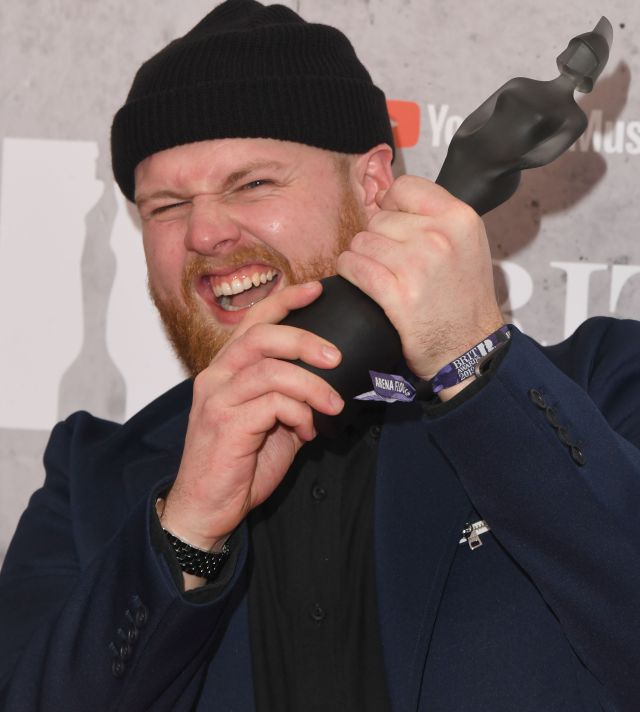 Tom Walker “me Quitaron El Brit Después De Los Premios Y No Lo He Vuelto A Ver” Música Los40