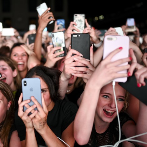 ¿De qué hablamos cuando hablamos del uso de los móviles en conciertos?