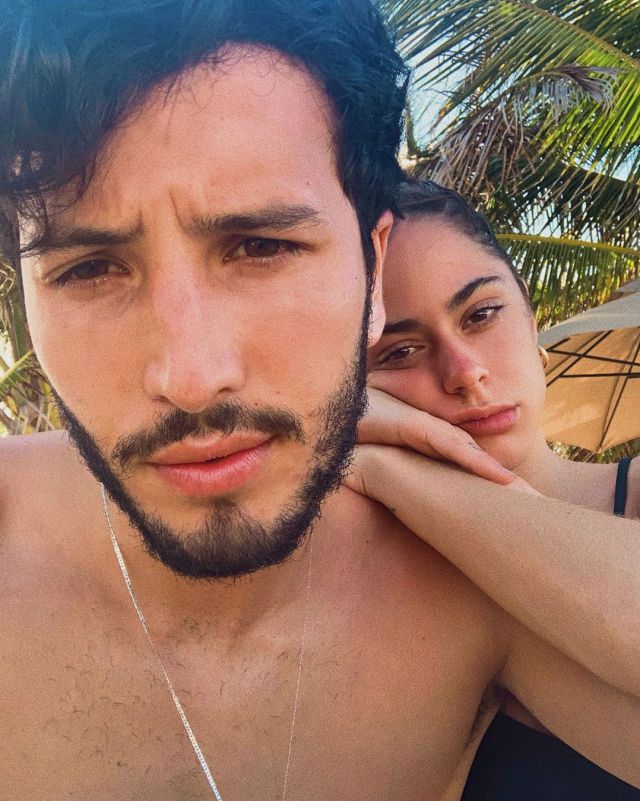 Sebastián Yatra y Tini: Así son sus primeras vacaciones como pareja | Love 40 | LOS40 Sebastián Yatra y Tini: Así son sus primeras vacaciones como pareja | Love 40 | LOS40
