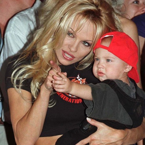 Los hijos de Pamela Anderson y Tommy Lee han heredado su belleza