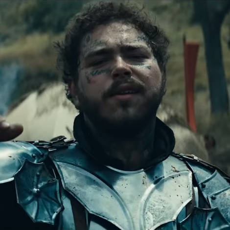 Post Malone lucha por su Rapunzel en el videoclip de ‘Circles’