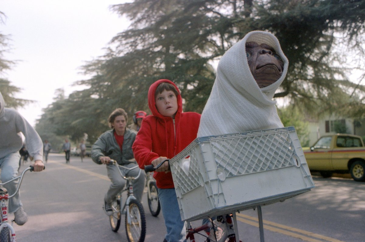 SAGITARIO: E.T, de Steven Spielberg