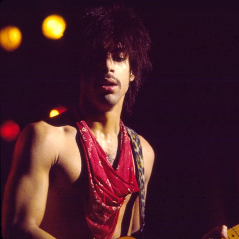 Prince: Las claves de la biografía que comenzó a escribir y terminó su elegido