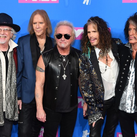 Bronca en Aerosmith: el batería y la banda se lanzan fuertes acusaciones