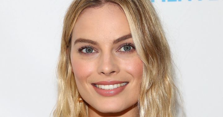 La Confusión Entre Margot Robbie Y Esta Protagonista De Sex Education My Xxx Hot Girl 9091