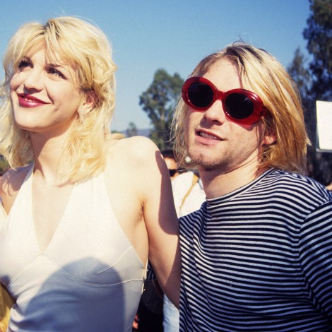 Courtney Love comparte un emotivo homenaje a Kurt Cobain en el aniversario de su boda