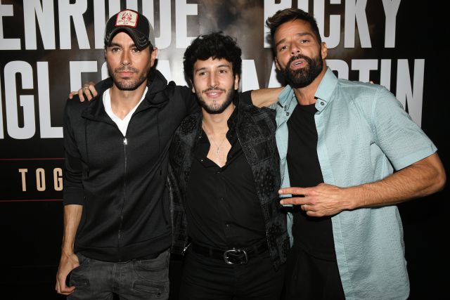 Enrique Iglesias, Sebastian Yatra y Ricky Martin