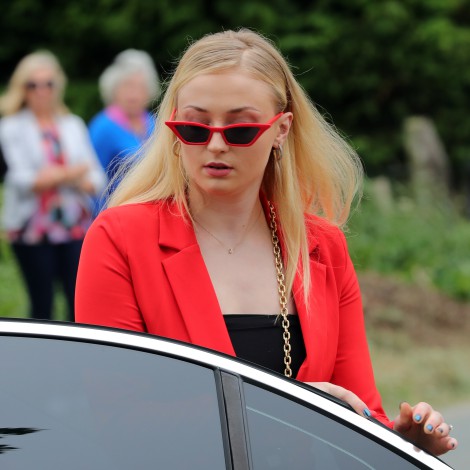 Sophie Turner se arrepiente de su mal atuendo en la boda de Kit Harington