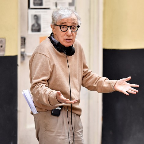 Woody Allen estalla en sus memorias contra la hipocresía de Timotheé Chalamet