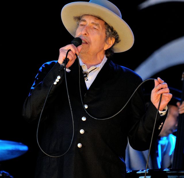 Bob Dylan publica su segunda nueva canción en un mes: 'I Contain Multitudes'